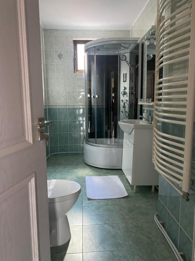 Hotel Casa Laur Mînăstirea Humorului Zewnętrze zdjęcie